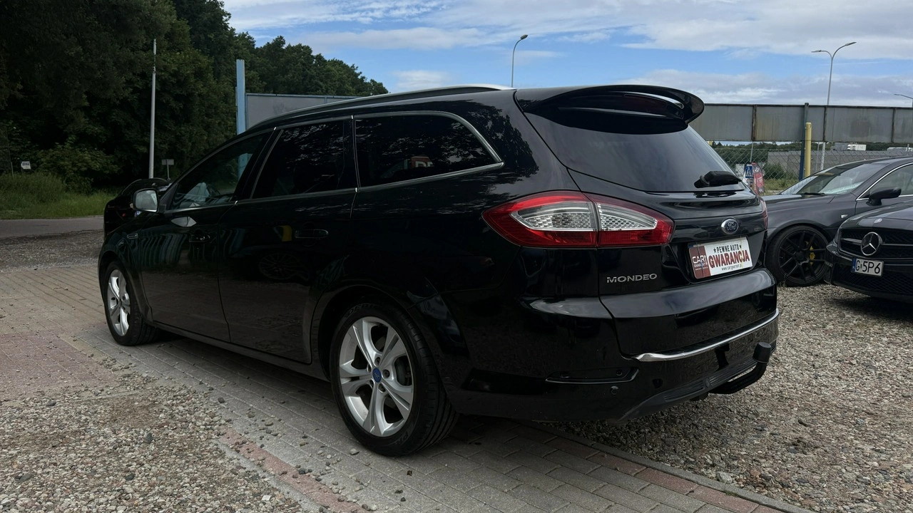 Ford Mondeo - Zdjęcie 10