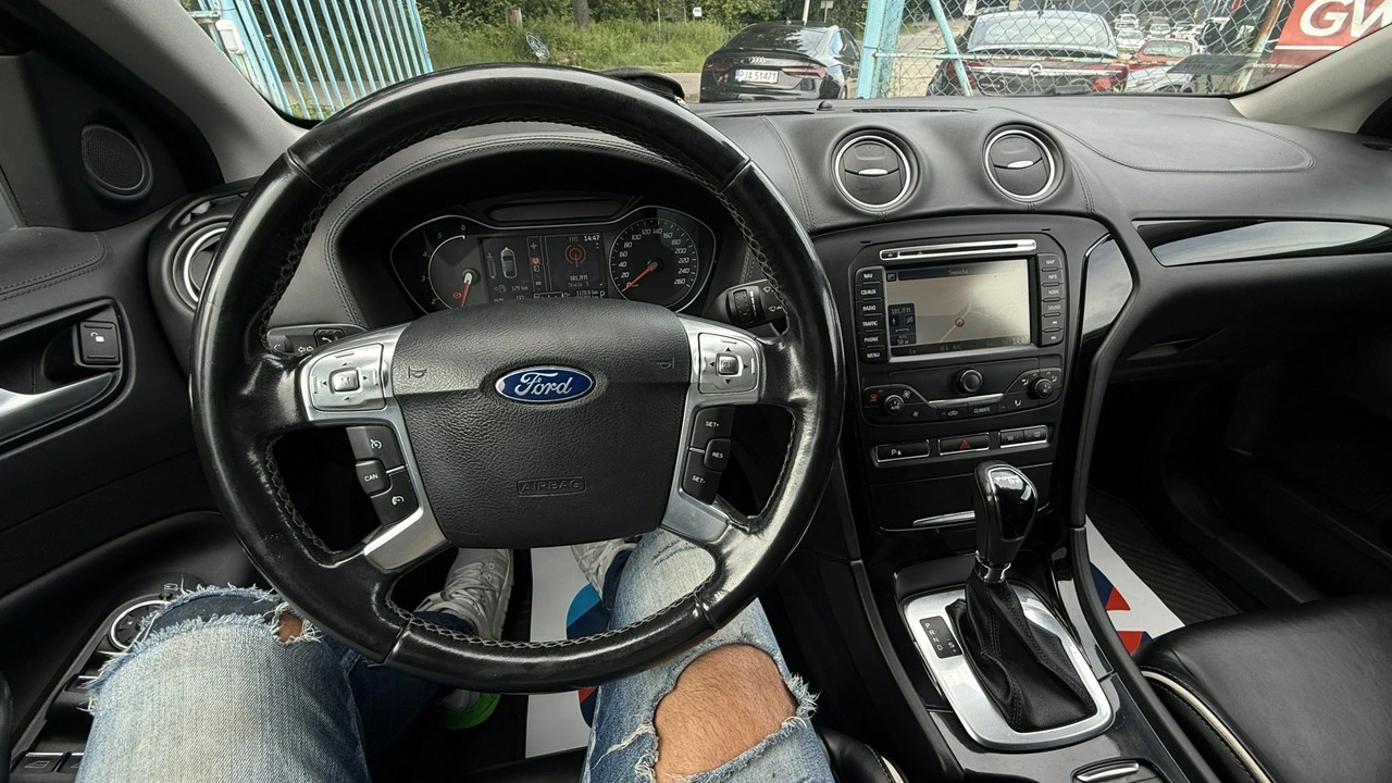 Ford Mondeo - Zdjęcie 20