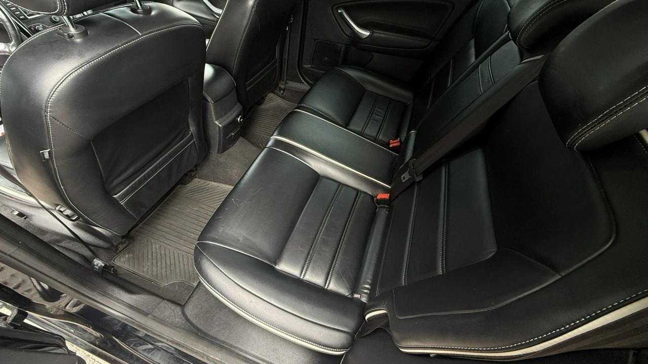 Ford Mondeo - Zdjęcie 24