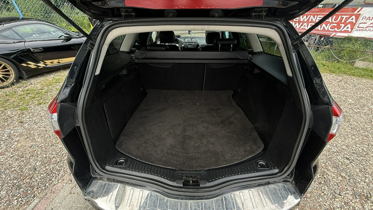 Ford Mondeo - Zdjęcie 28