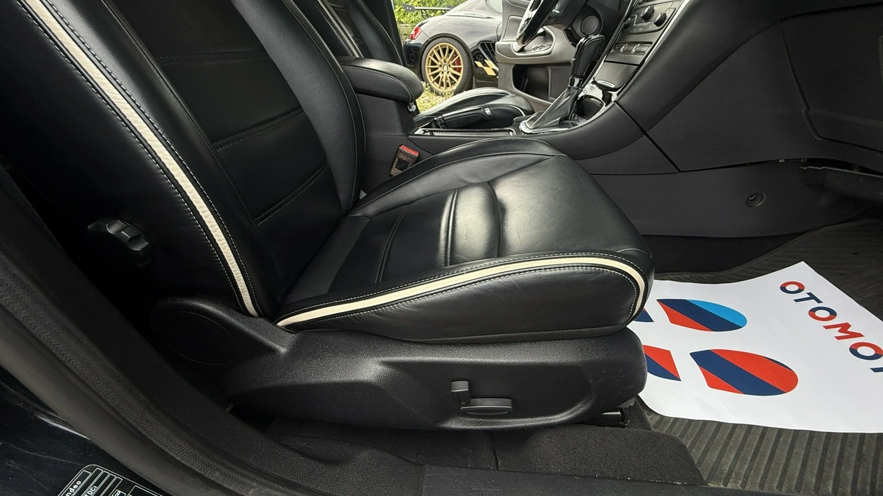Ford Mondeo - Zdjęcie 30