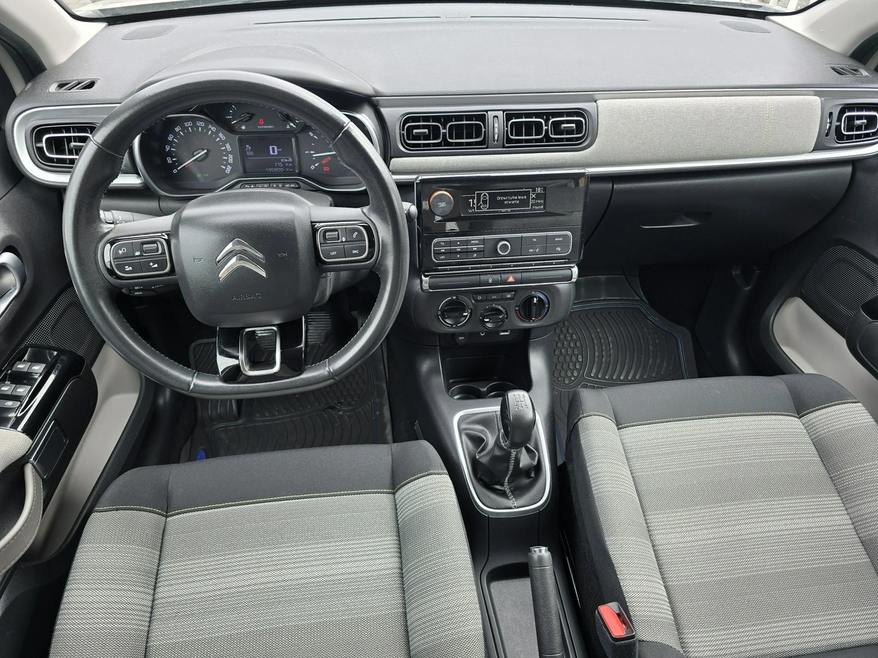 Citroën C3 - Zdjęcie 11