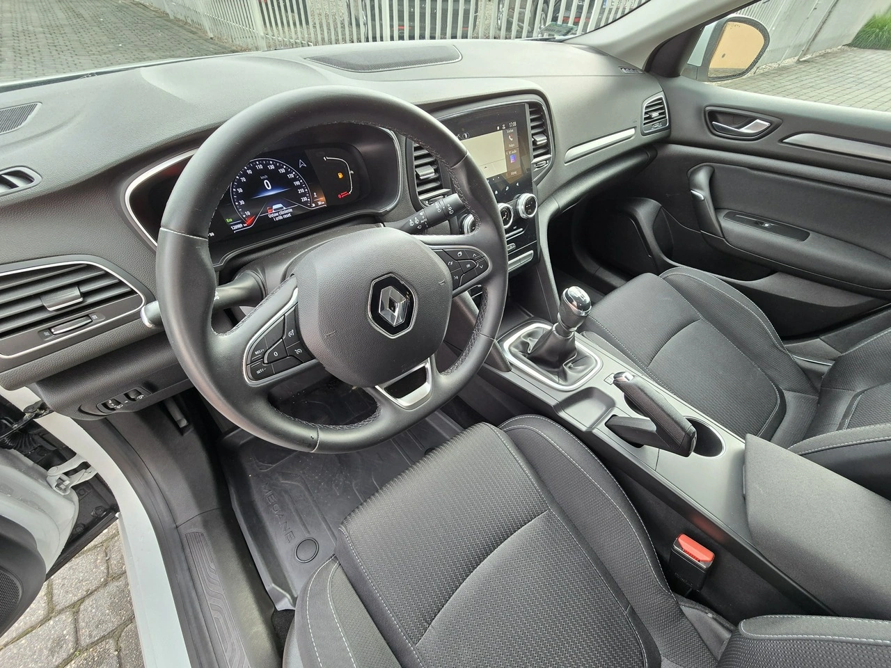 Renault Megane - Zdjęcie 13
