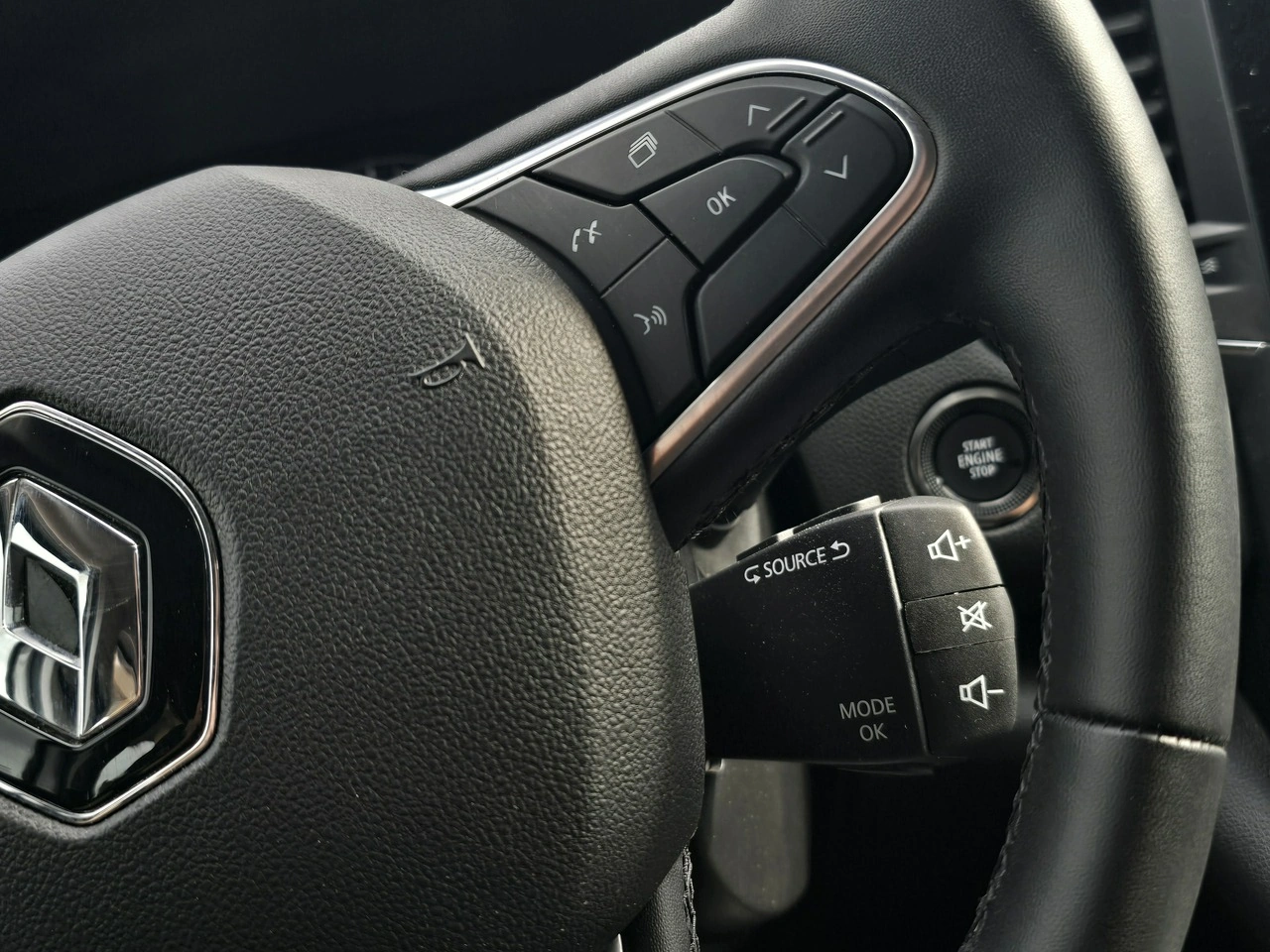 Renault Megane - Zdjęcie 29