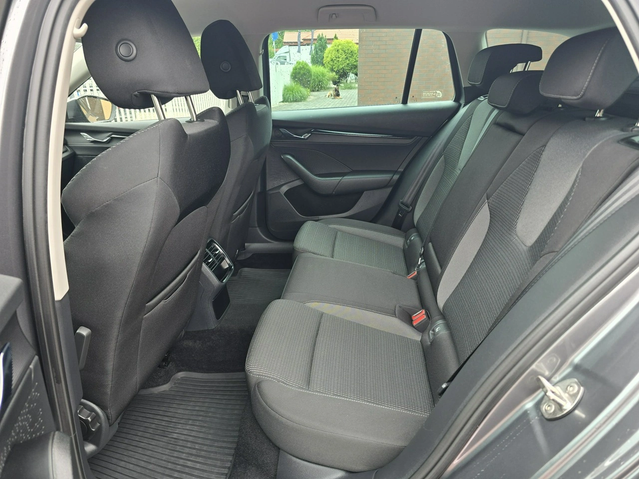 Skoda Octavia - Zdjęcie 13