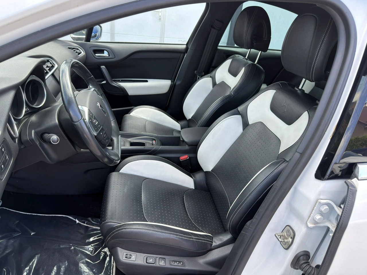 Citroën DS4 - Zdjęcie 12