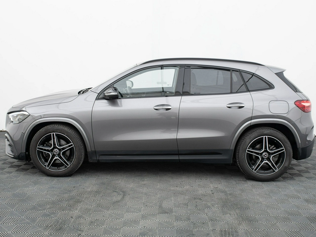 Mercedes GLA 200 - Zdjęcie 7