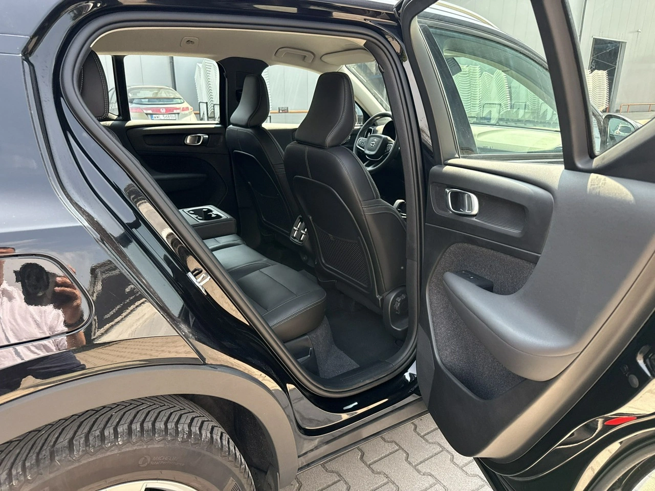 Volvo XC 40 - Zdjęcie 17