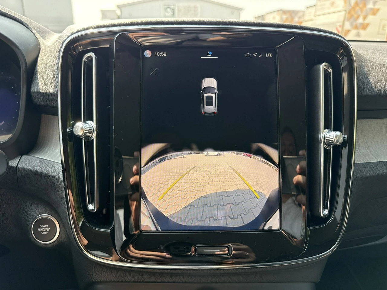 Volvo XC 40 - Zdjęcie 27