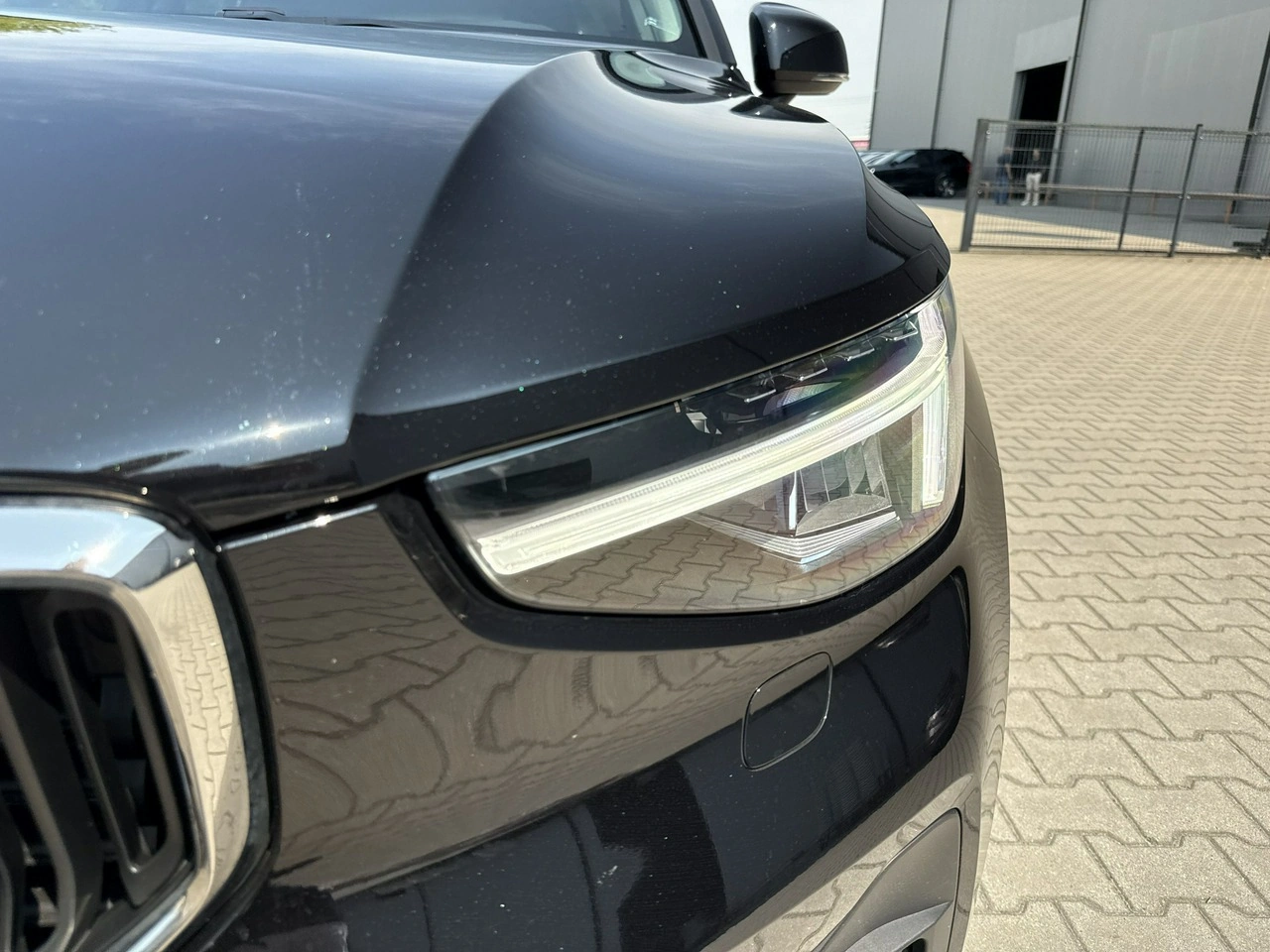Volvo XC 40 - Zdjęcie 8