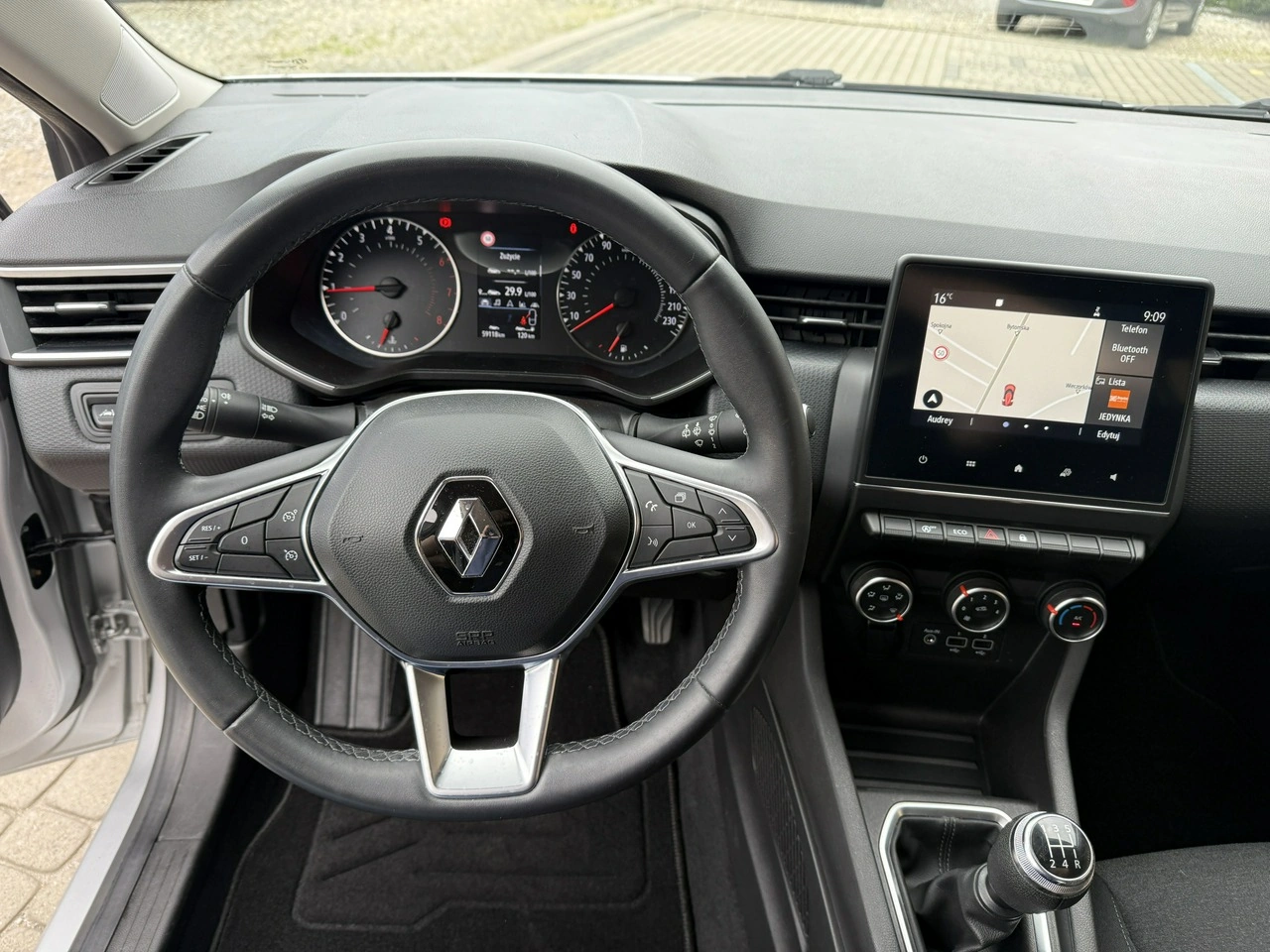 Renault Clio - Zdjęcie 13