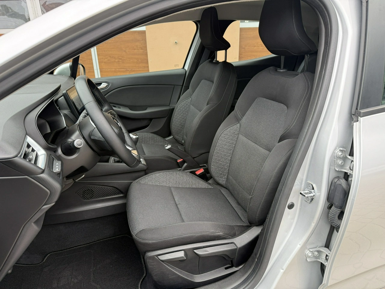 Renault Clio - Zdjęcie 18
