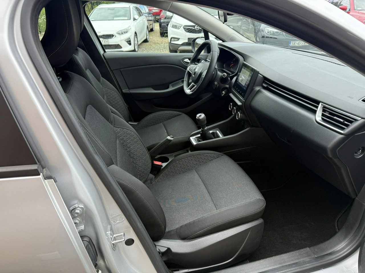 Renault Clio - Zdjęcie 21