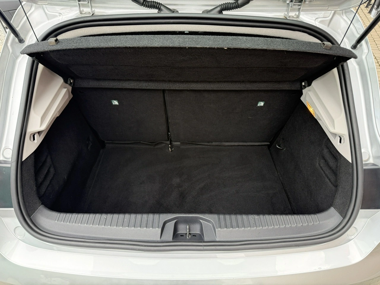 Renault Clio - Zdjęcie 24