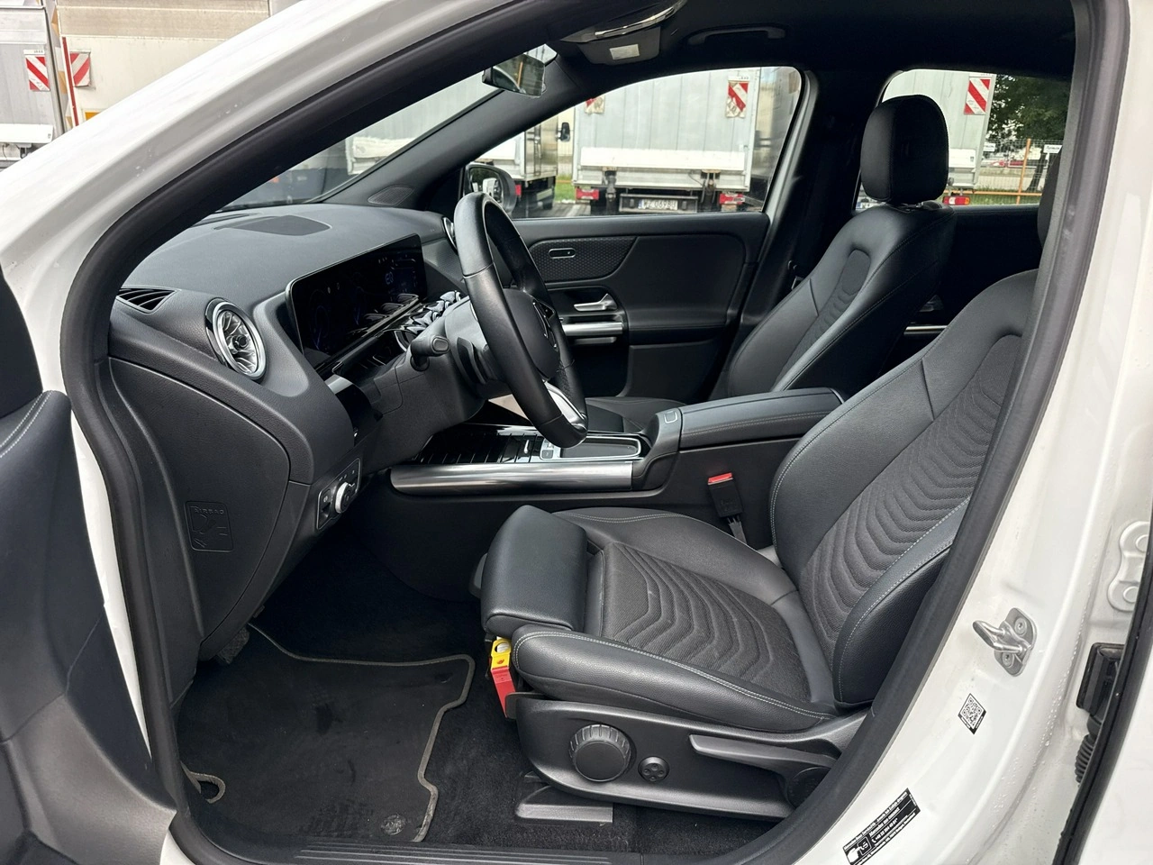 Mercedes EQA - Zdjęcie 10