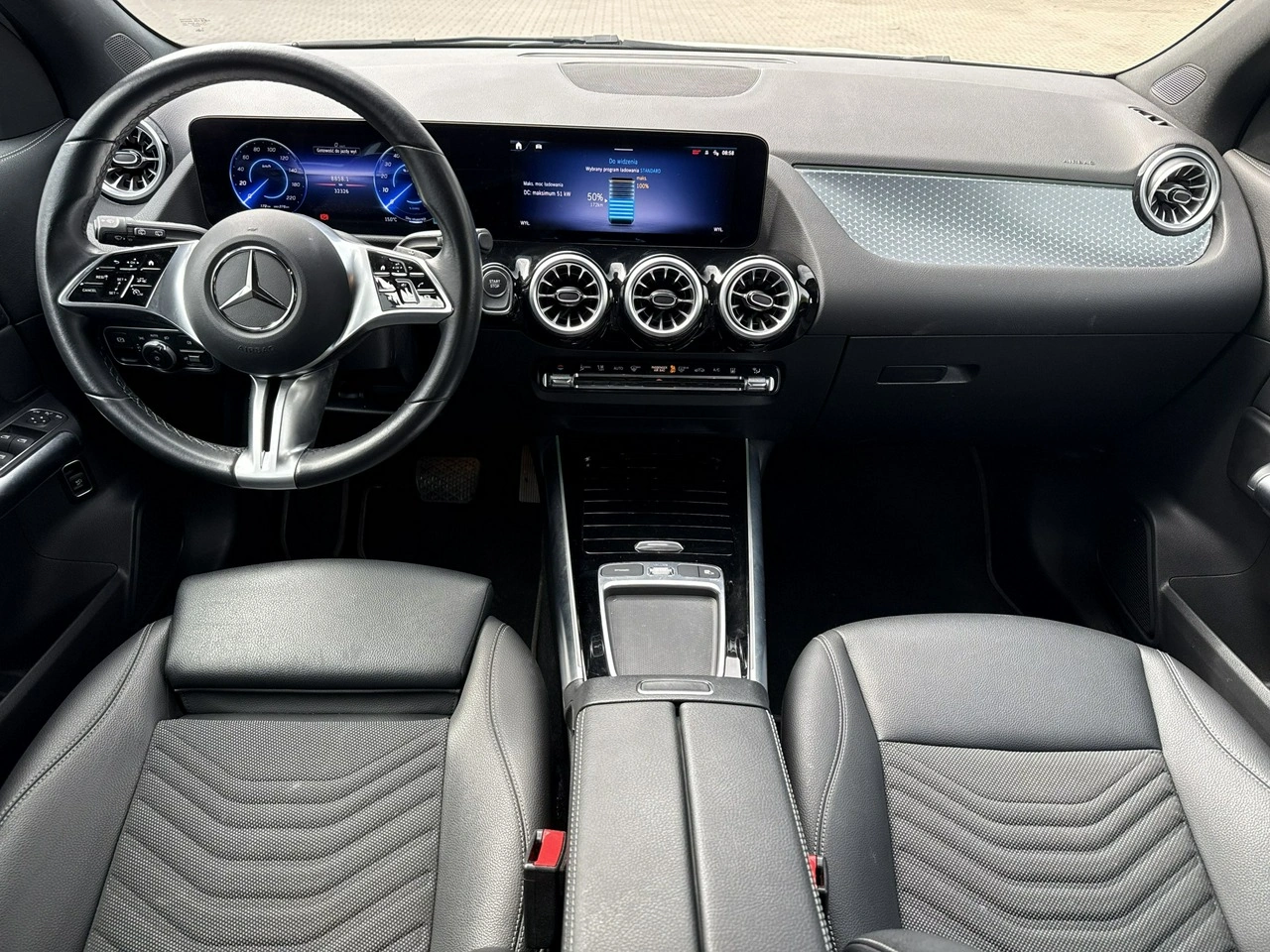 Mercedes EQA - Zdjęcie 22