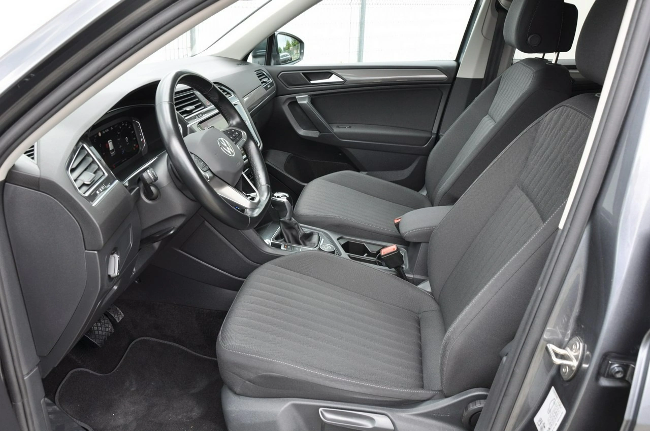 Volkswagen Tiguan Allspace - Zdjęcie 11