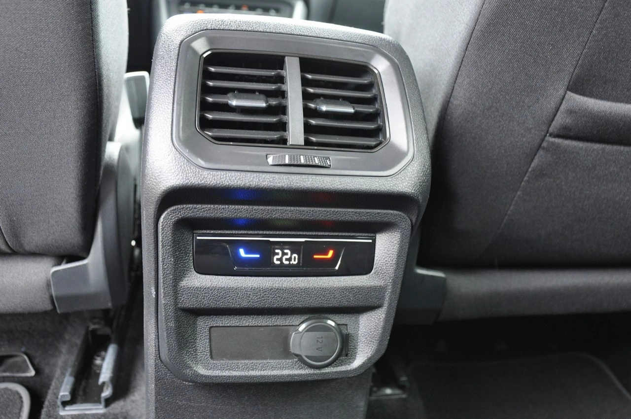 Volkswagen Tiguan Allspace - Zdjęcie 23