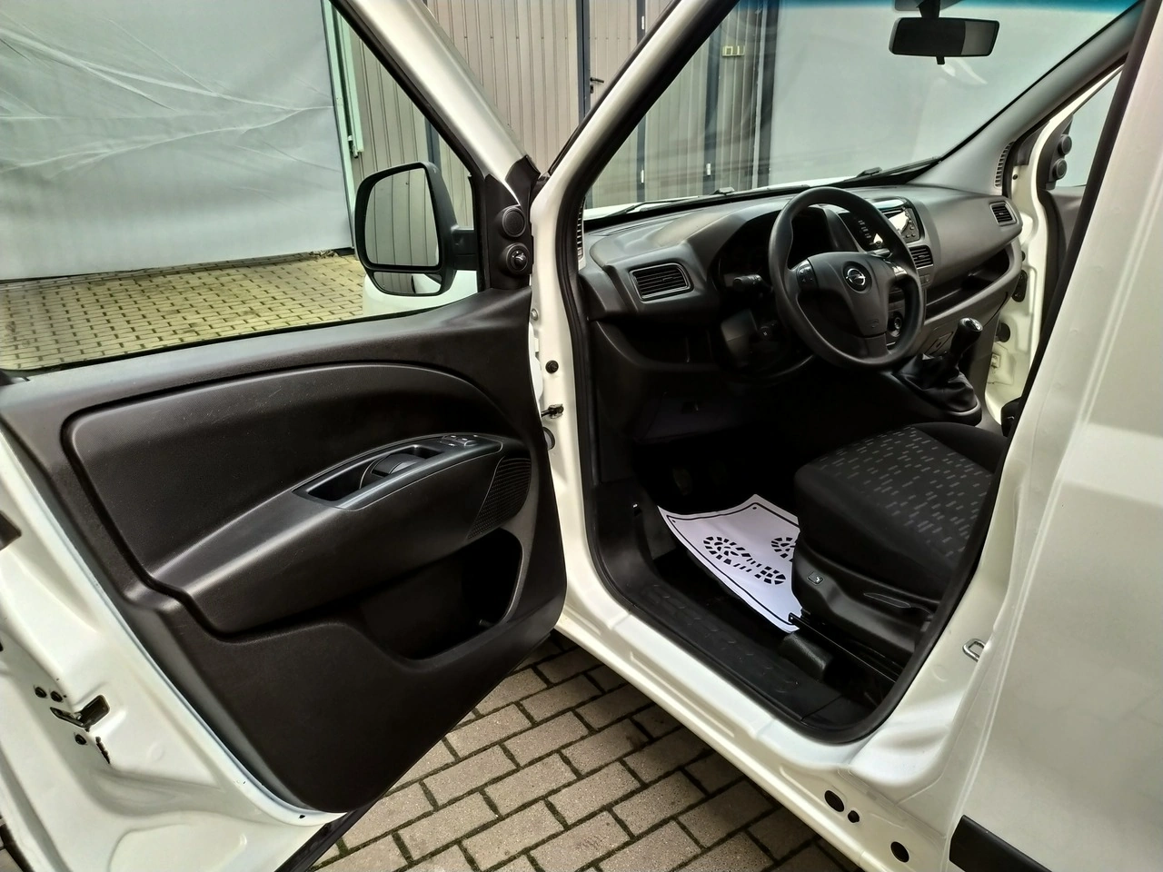 Opel Combo - Zdjęcie 13