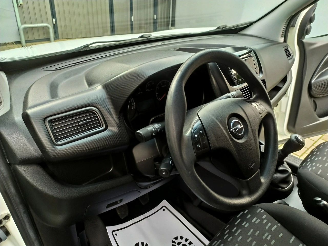 Opel Combo - Zdjęcie 15