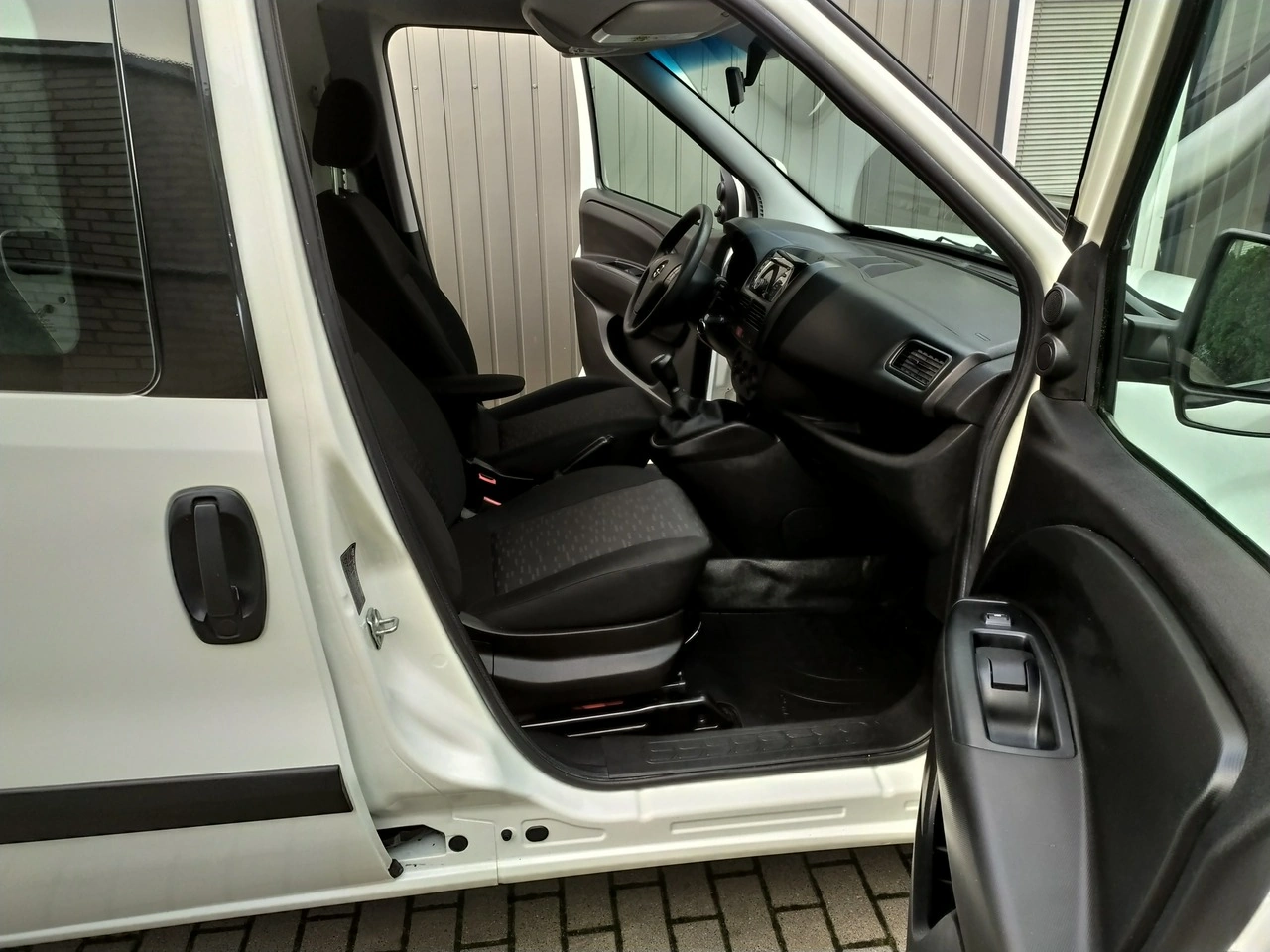 Opel Combo - Zdjęcie 19
