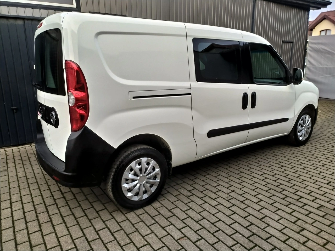 Opel Combo - Zdjęcie 6
