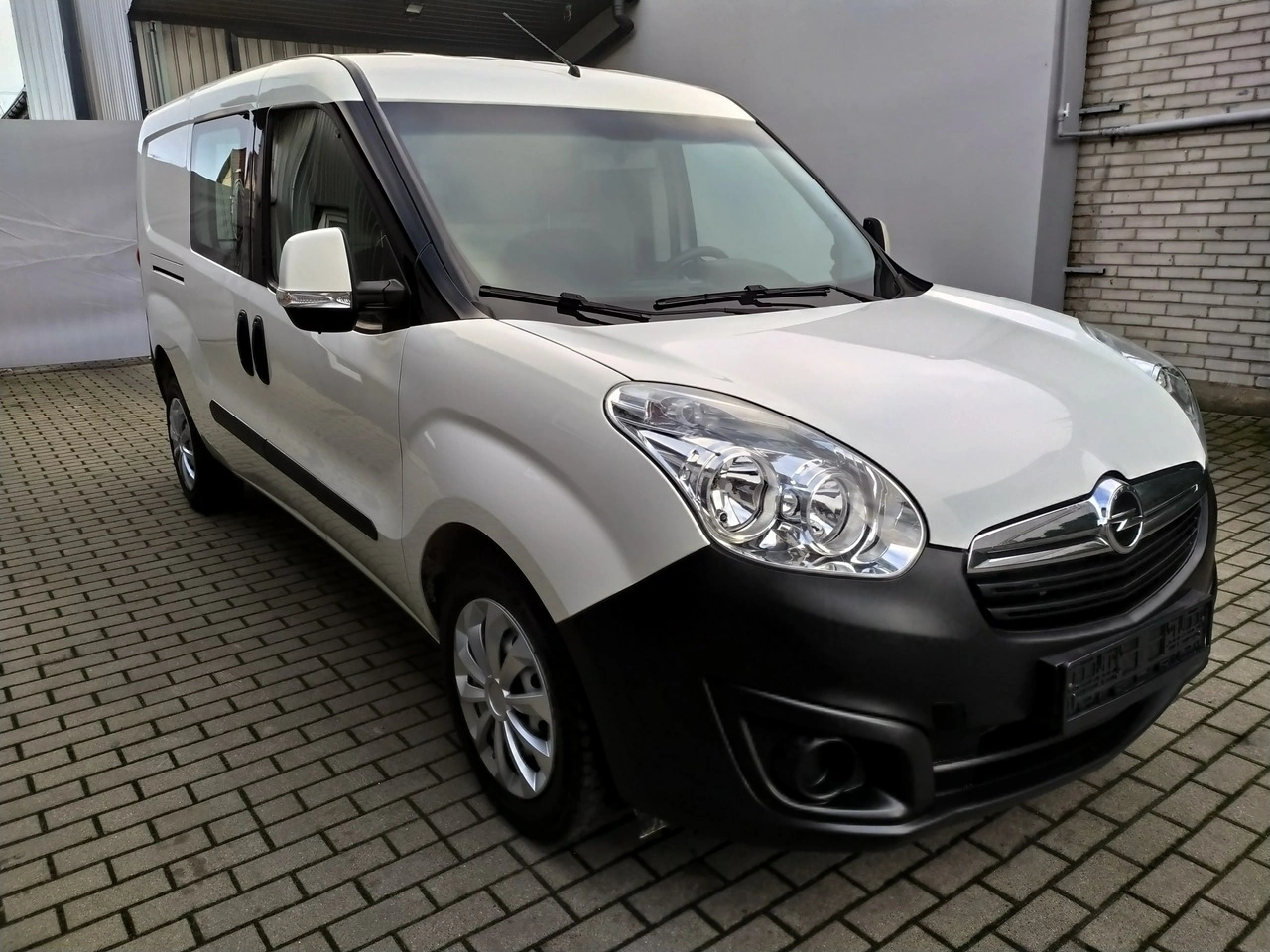 Opel Combo - Zdjęcie 8