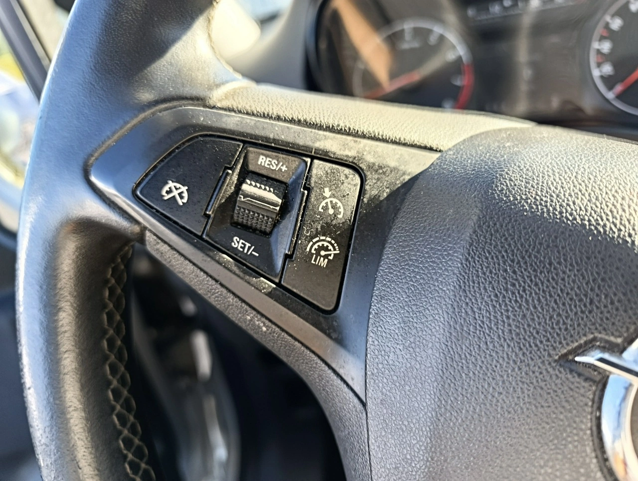 Opel Corsa - Zdjęcie 13