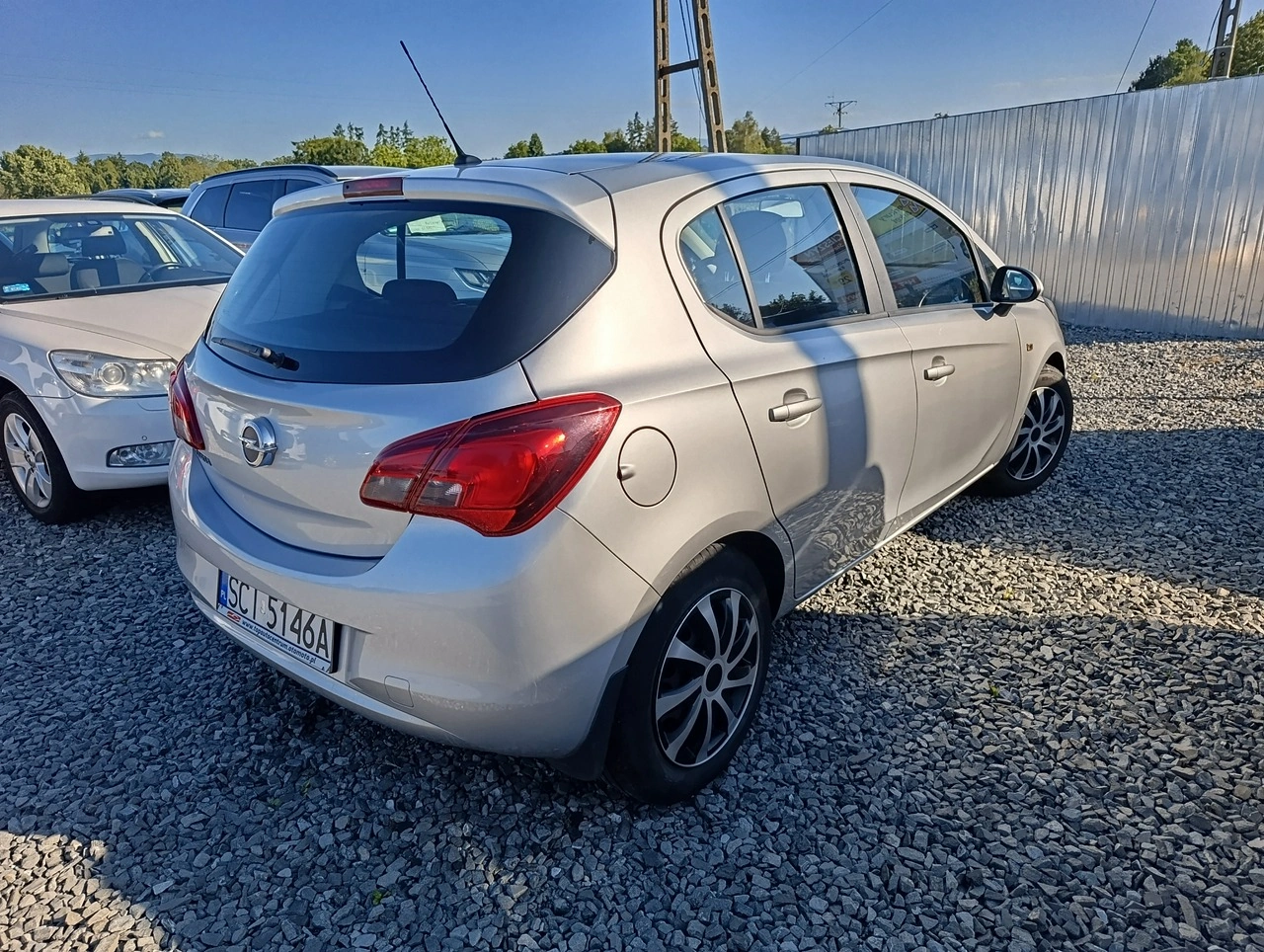 Opel Corsa - Zdjęcie 4