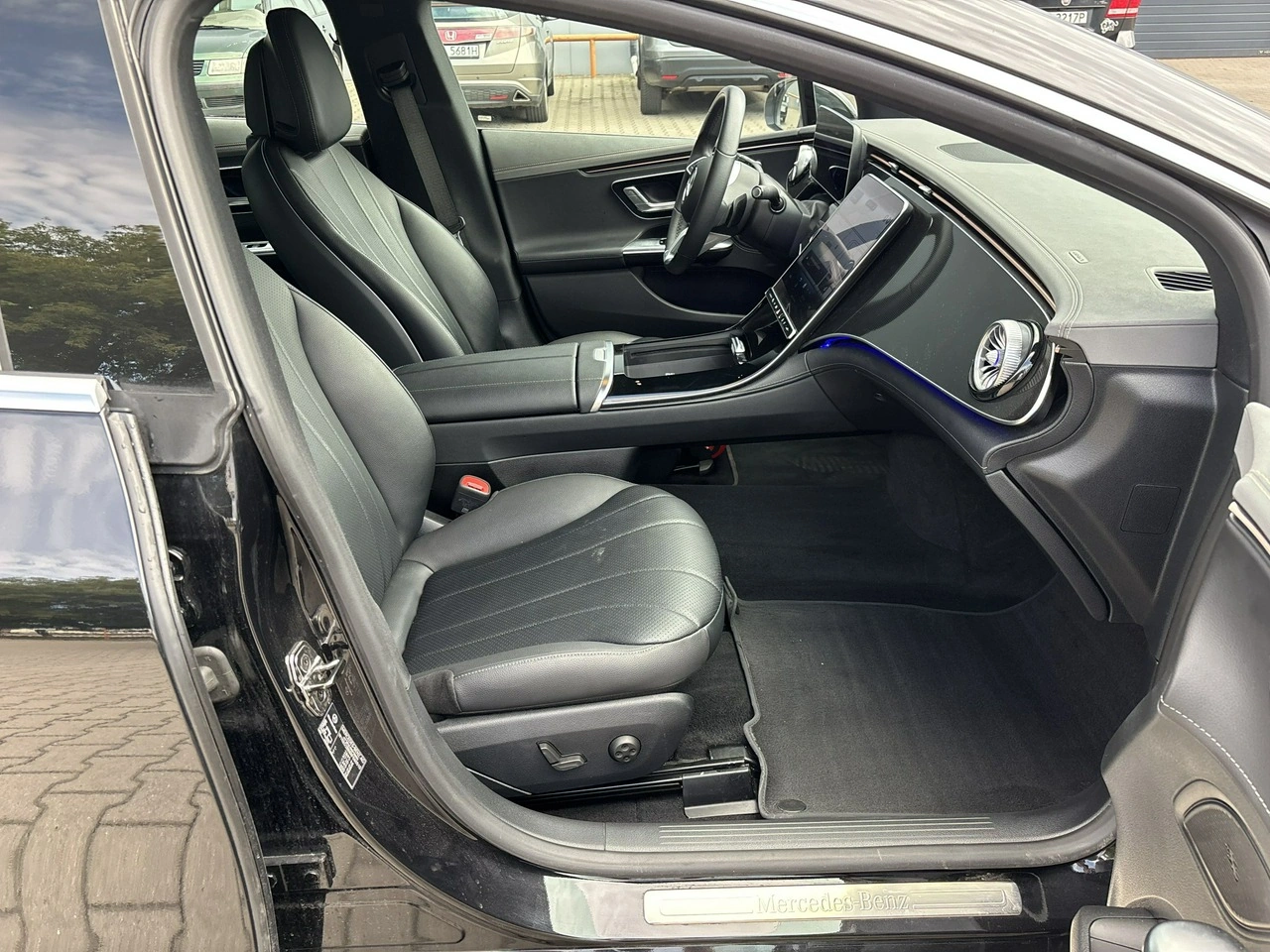 Mercedes EQE - Zdjęcie 14