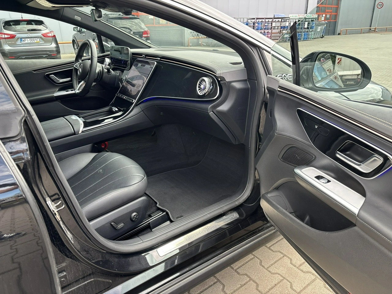 Mercedes EQE - Zdjęcie 15