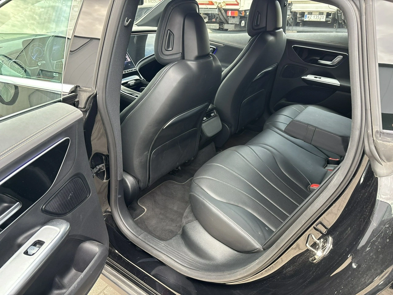 Mercedes EQE - Zdjęcie 19