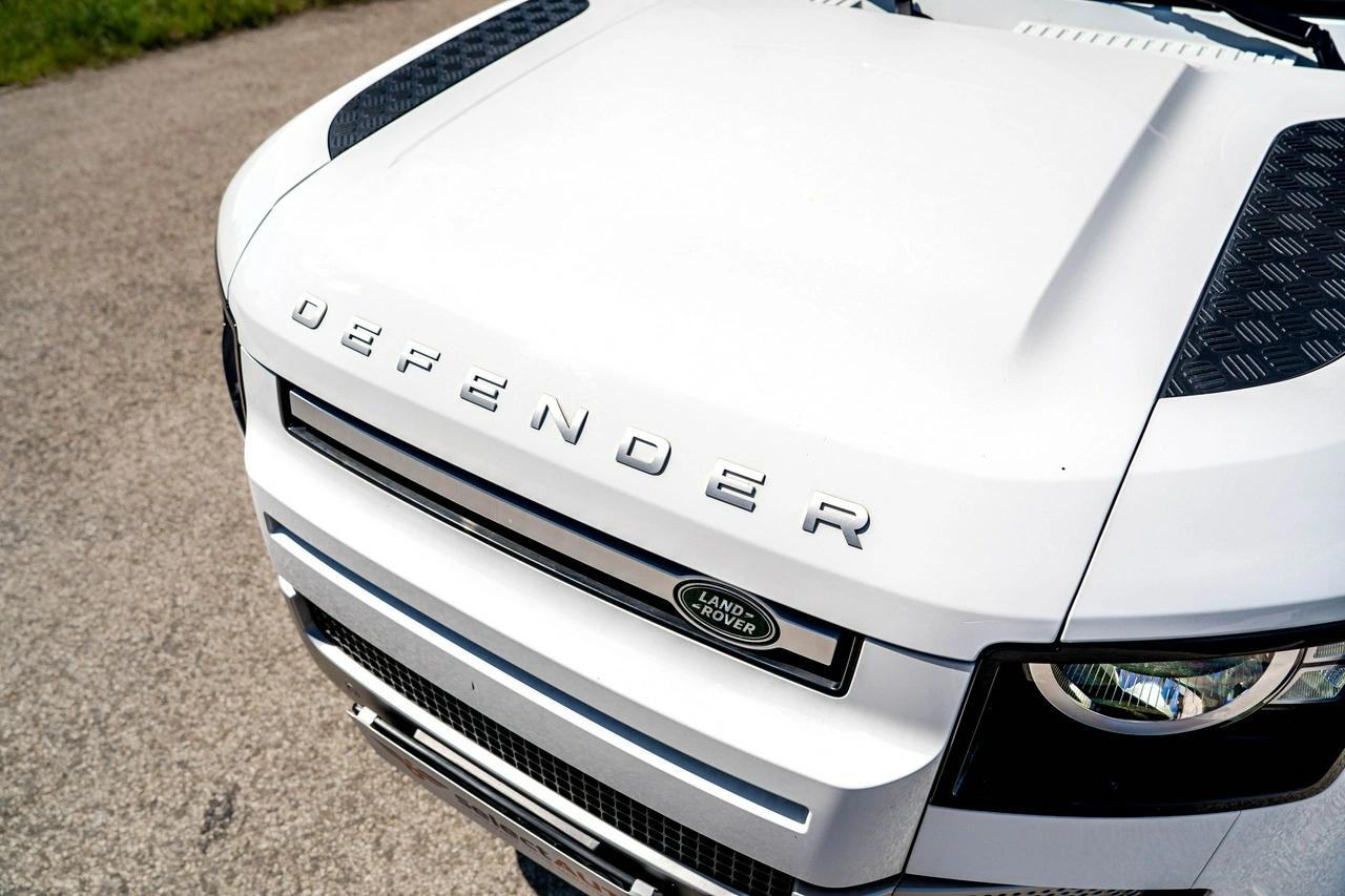 Land Rover Defender - Zdjęcie 12