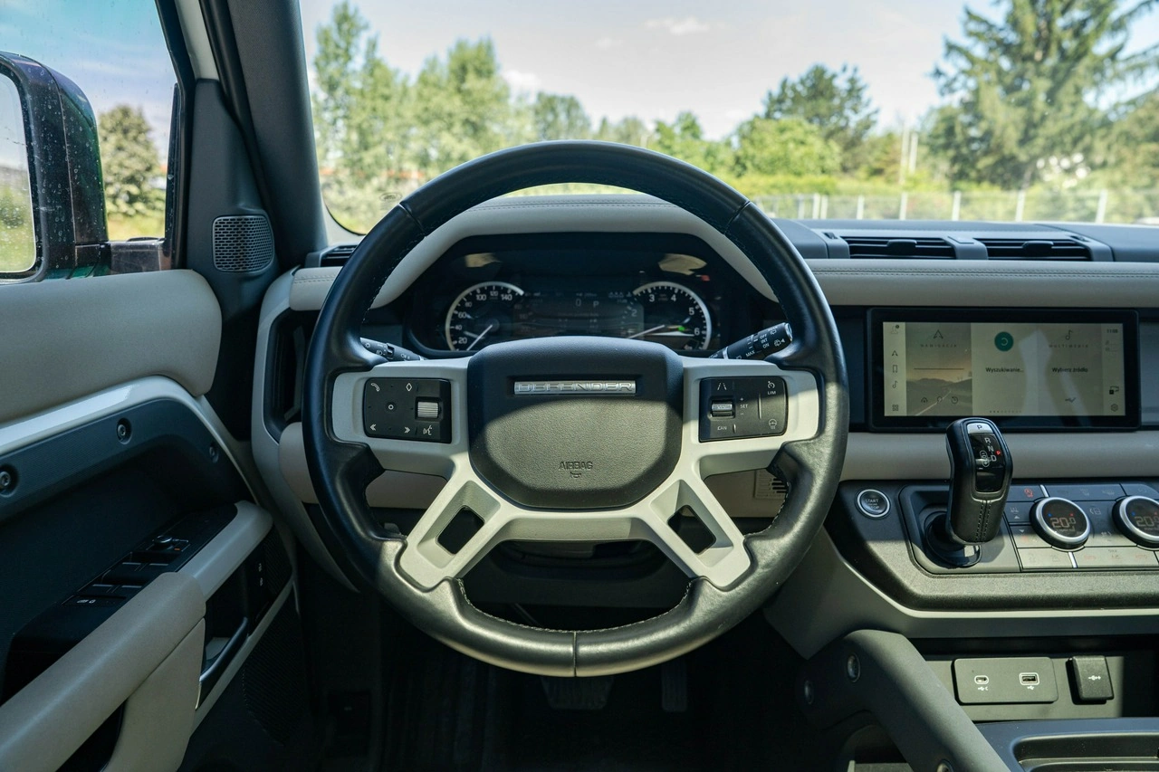 Land Rover Defender - Zdjęcie 19
