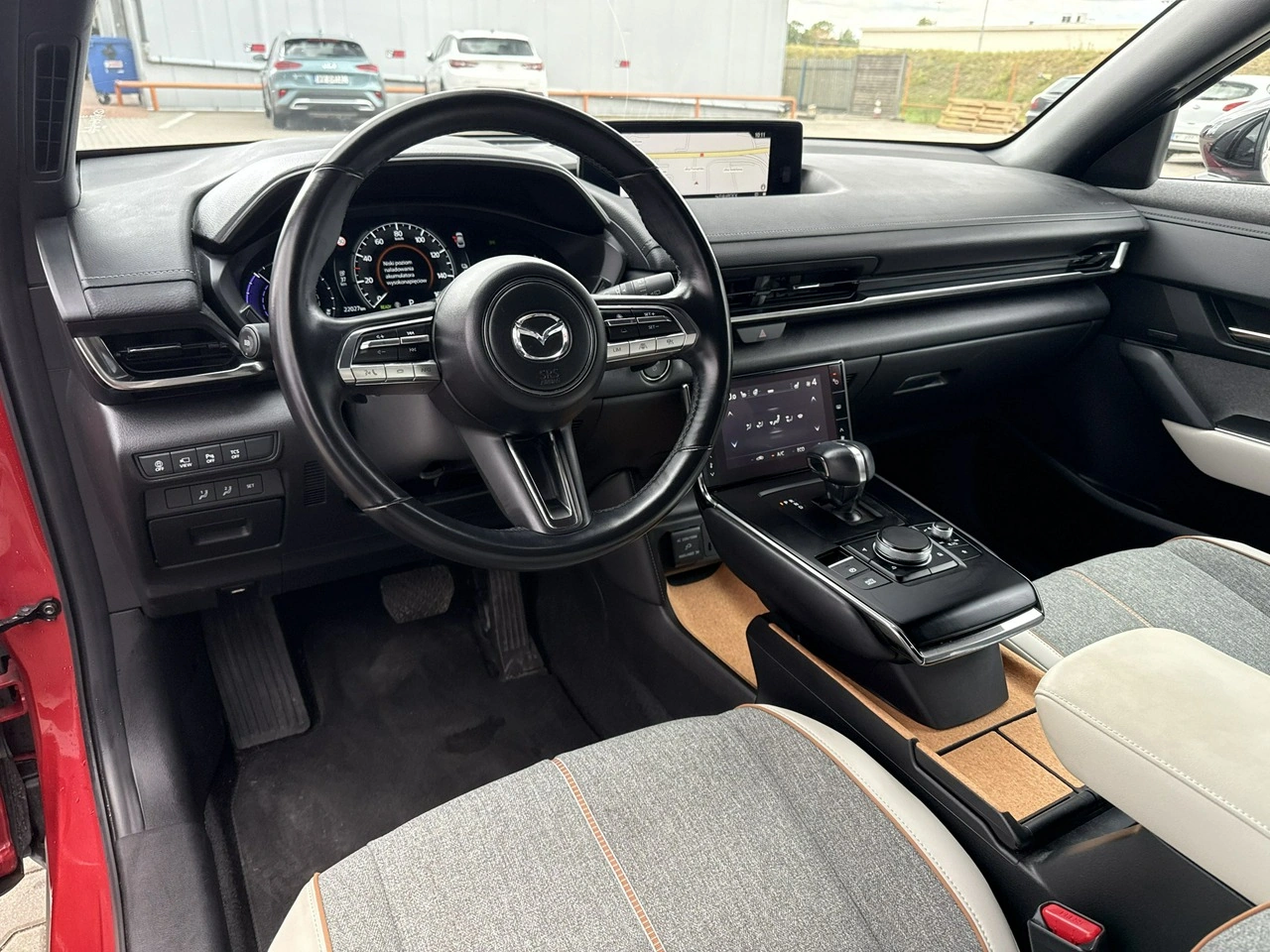 Mazda MX-30 - Zdjęcie 12