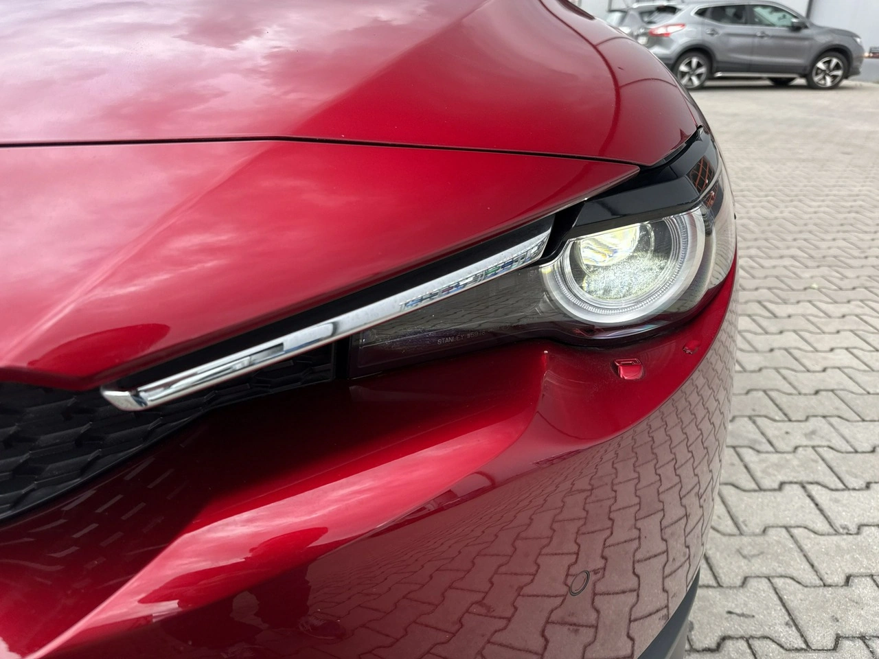 Mazda MX-30 - Zdjęcie 8