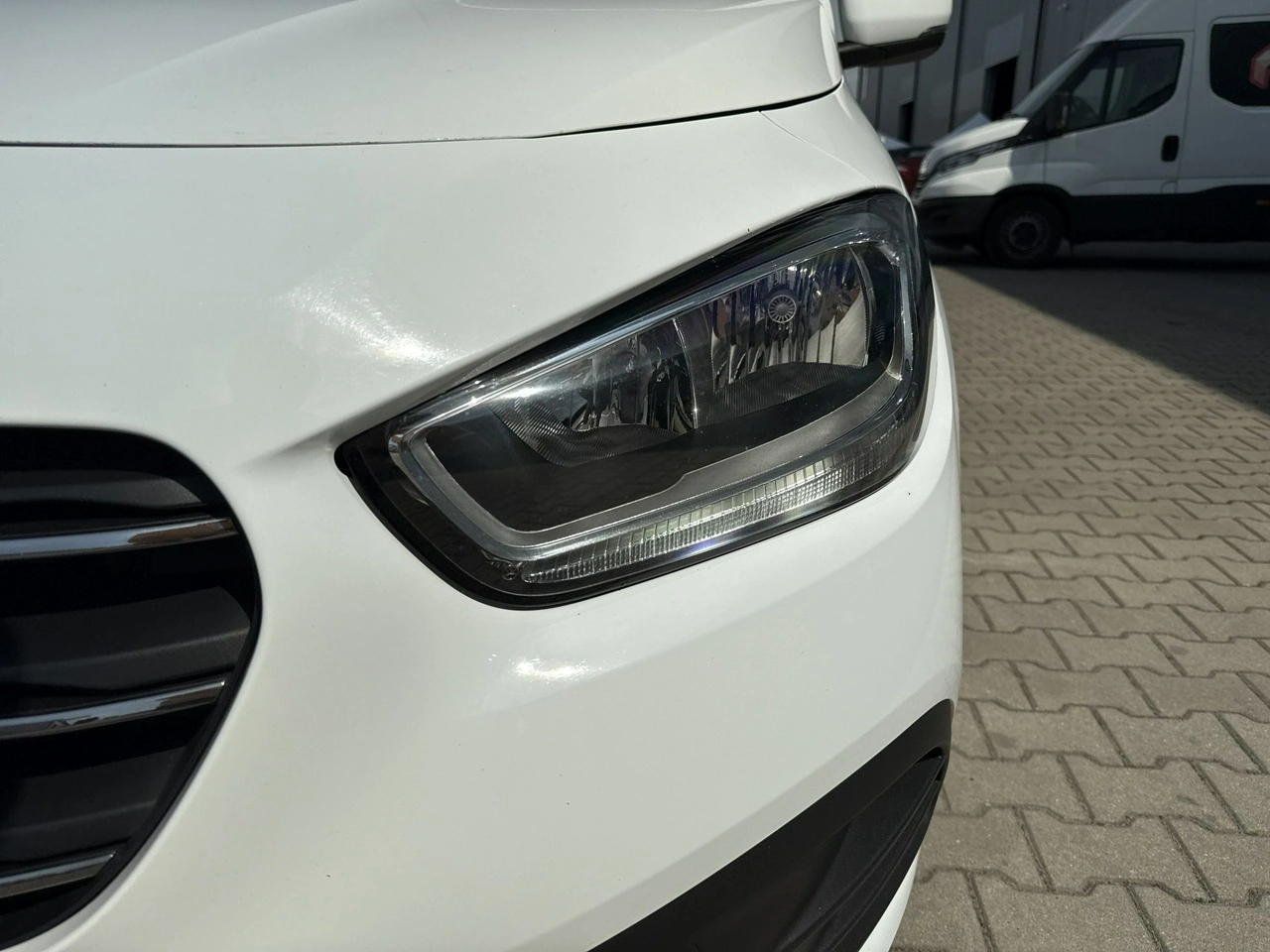 Mercedes T 180 d - Zdjęcie 8