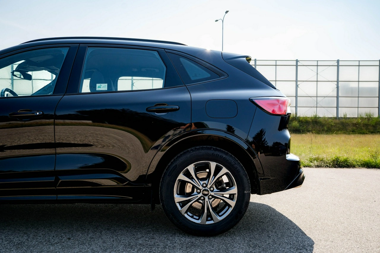 Ford Kuga - Zdjęcie 11