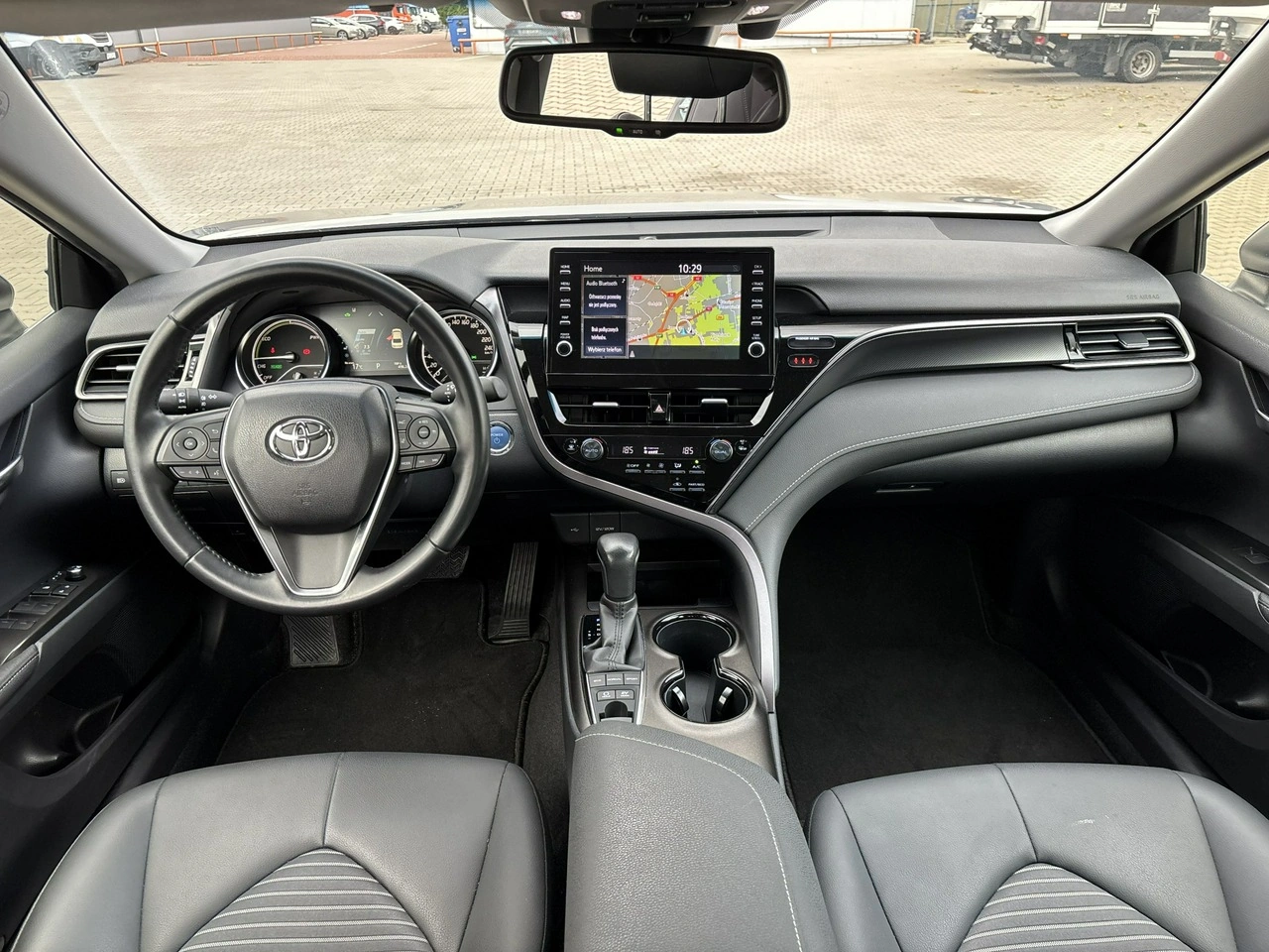 Toyota Camry - Zdjęcie 12