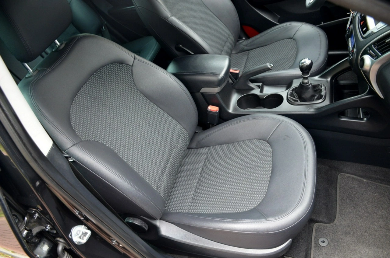 Hyundai ix35 - Zdjęcie 24