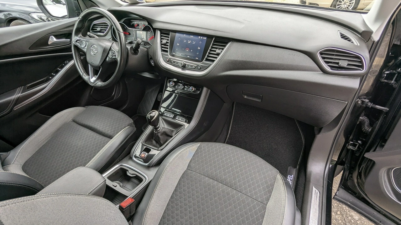 Opel Grandland X - Zdjęcie 20
