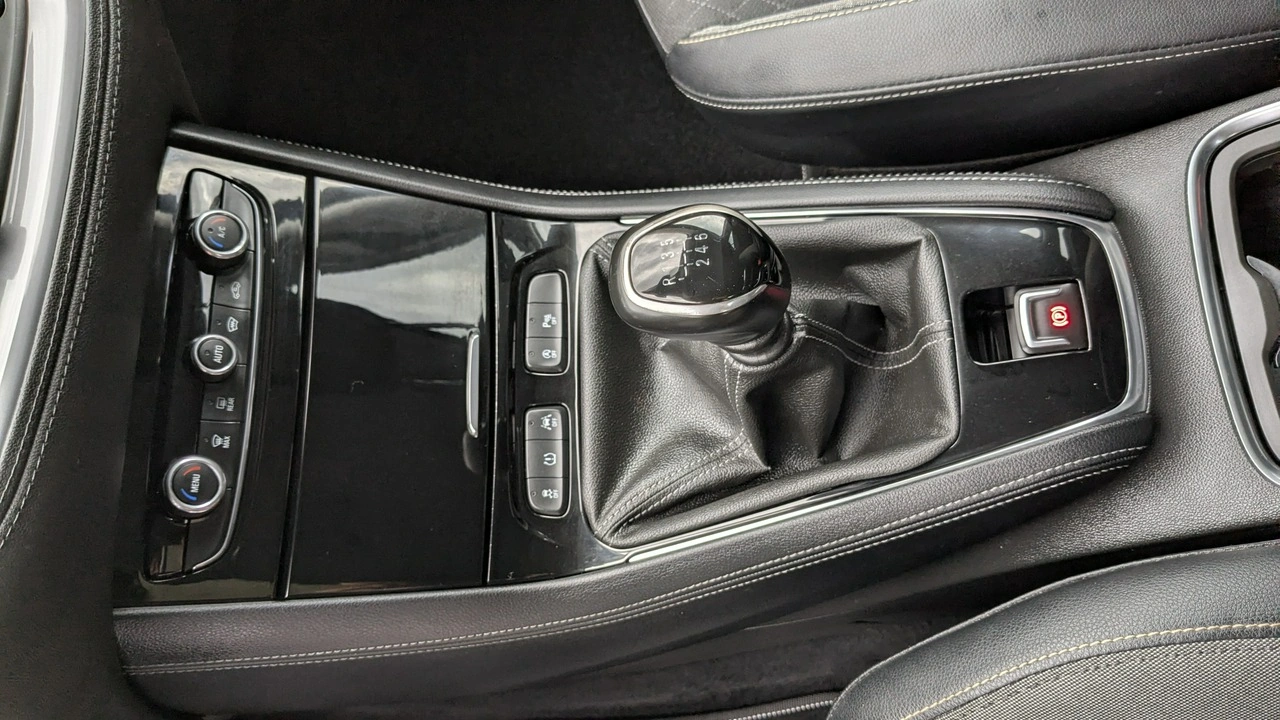 Opel Grandland X - Zdjęcie 28