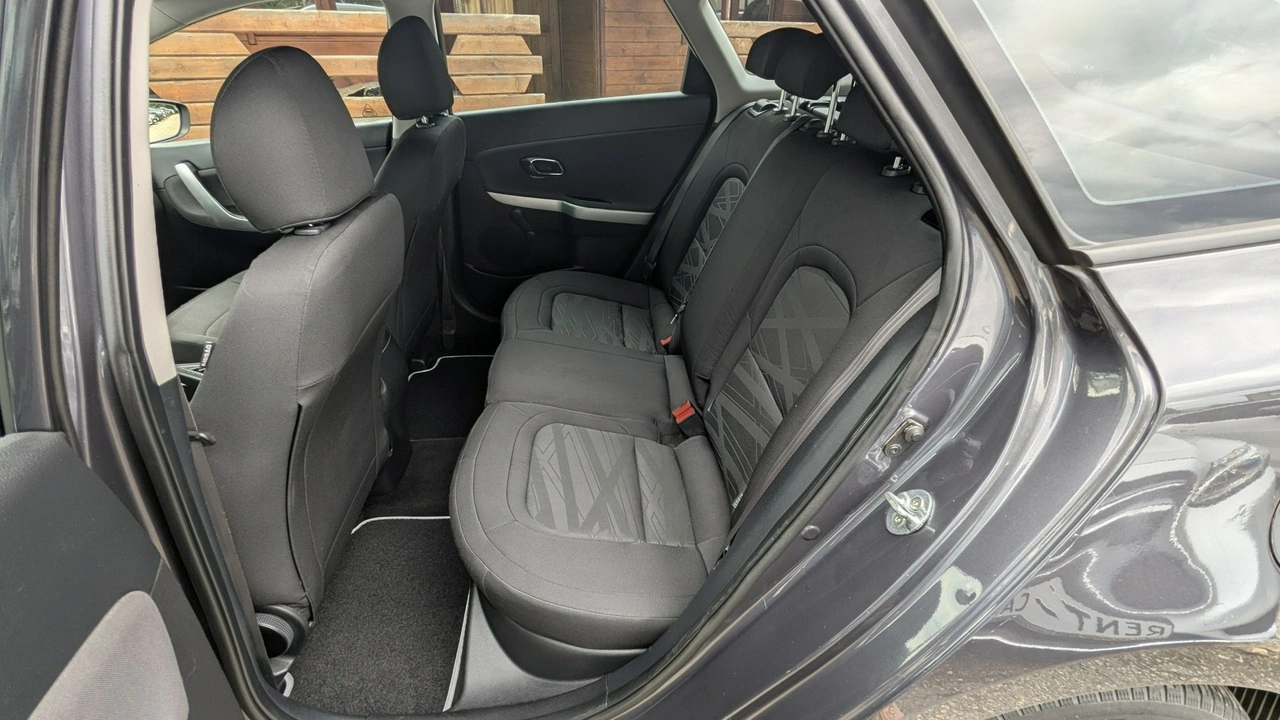 Kia Ceed - Zdjęcie 15