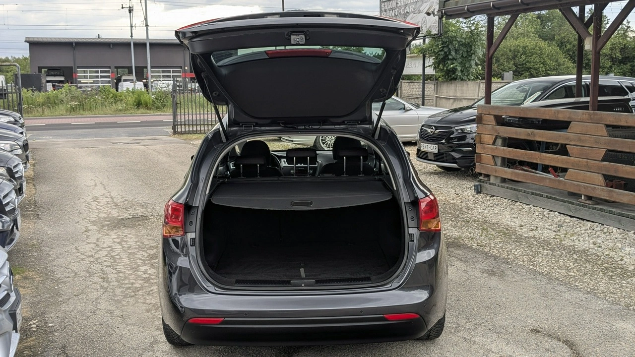 Kia Ceed - Zdjęcie 32