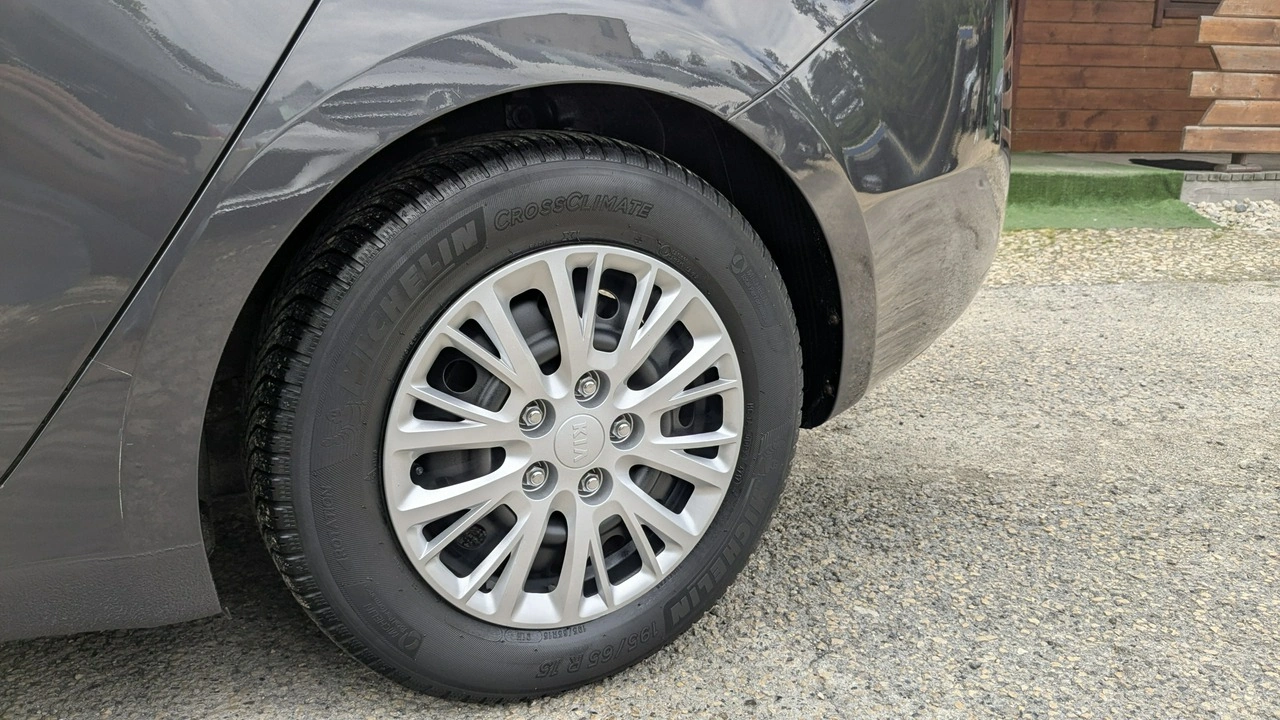 Kia Ceed - Zdjęcie 38