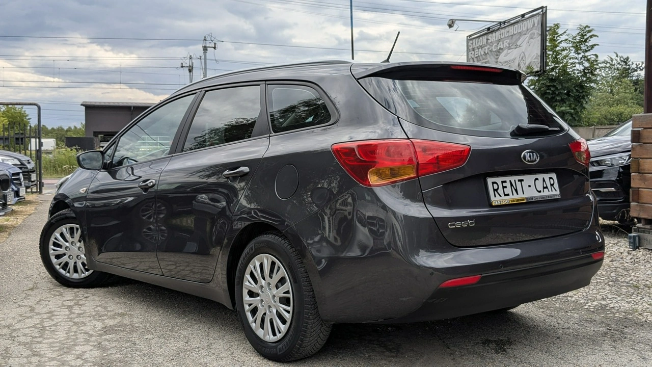 Kia Ceed - Zdjęcie 8