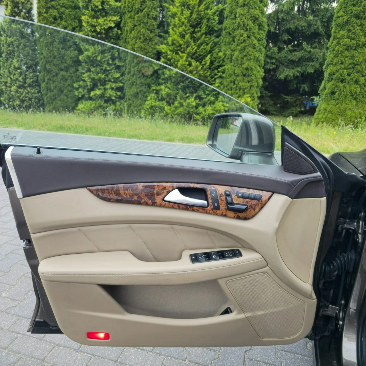 Mercedes CLS 280 - Zdjęcie 21