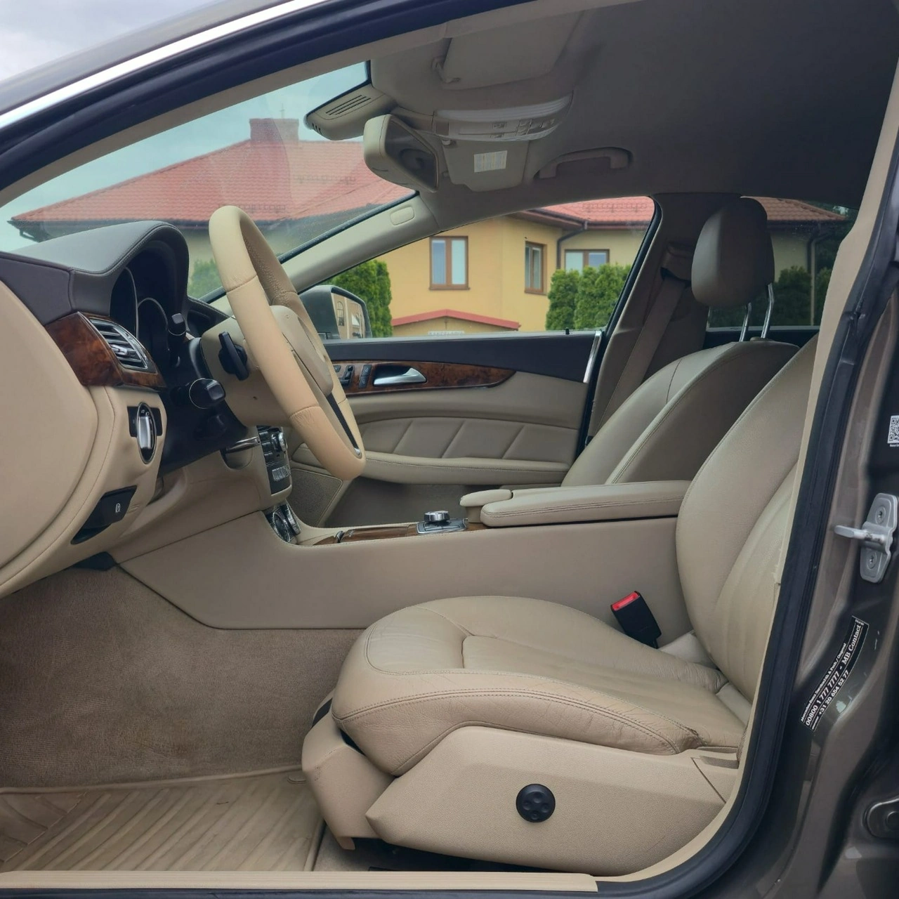 Mercedes CLS 280 - Zdjęcie 23