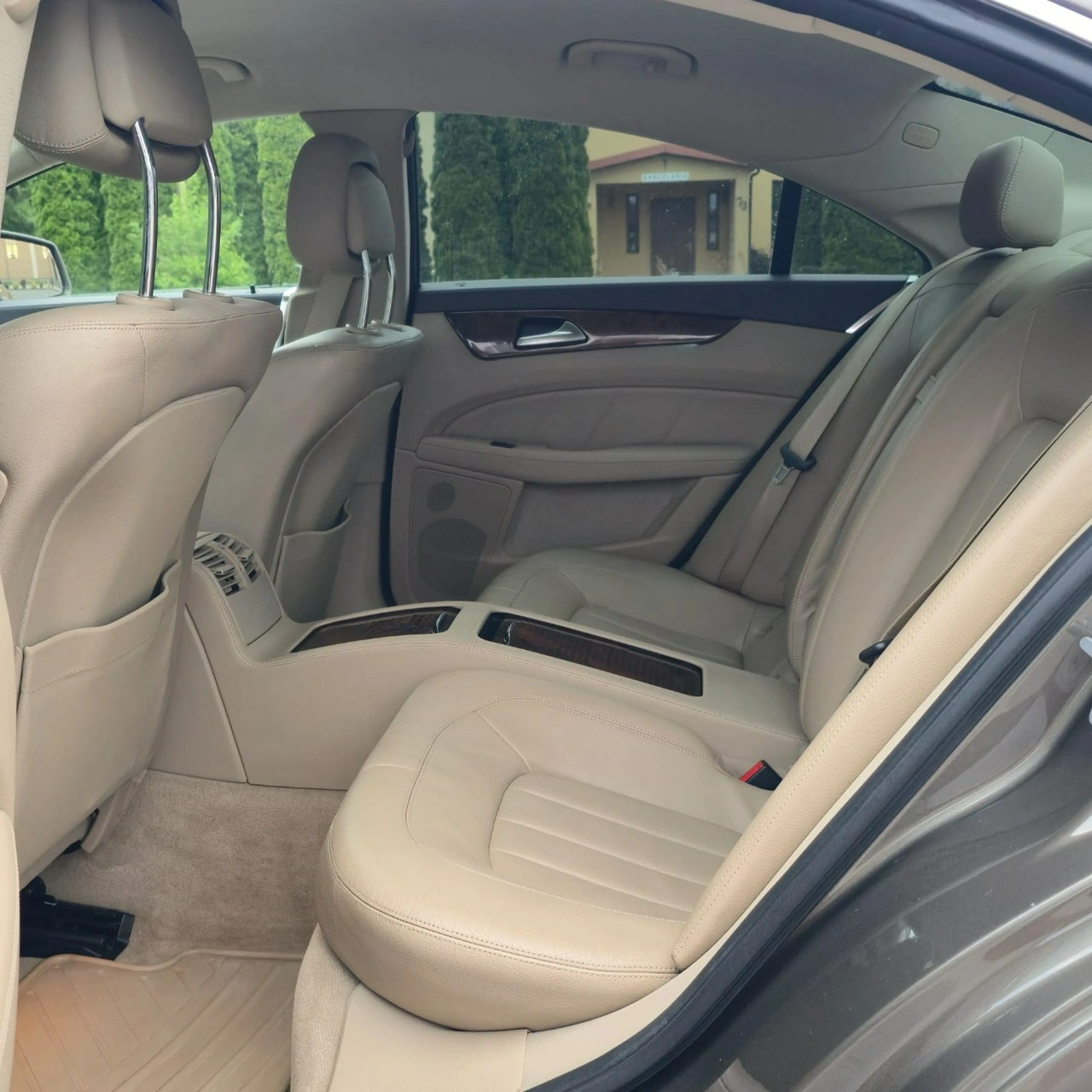 Mercedes CLS 280 - Zdjęcie 24