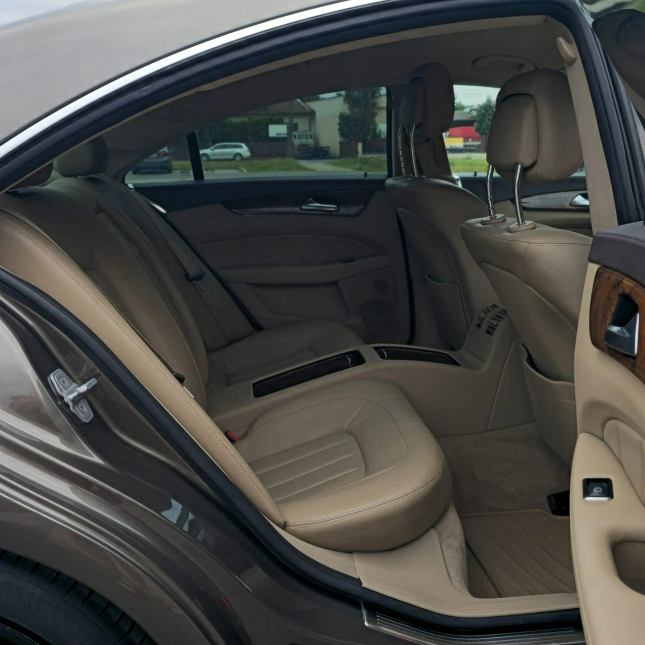 Mercedes CLS 280 - Zdjęcie 26